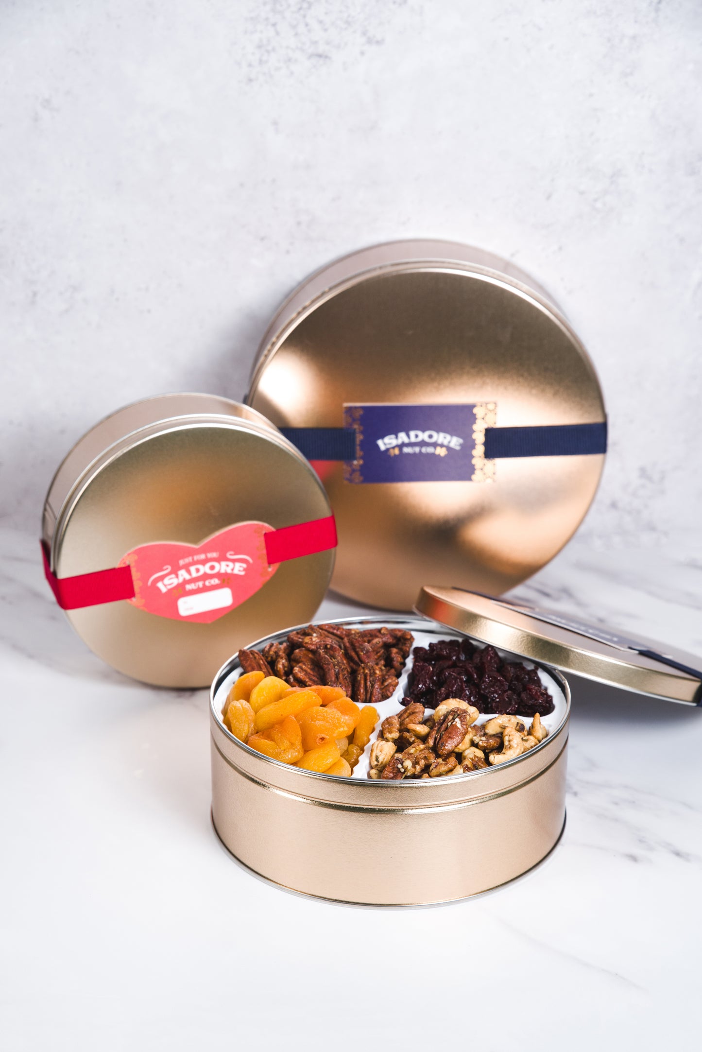 THE FRUIT & NUT GIFT TIN